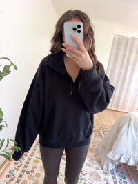 Hali Pullover Black