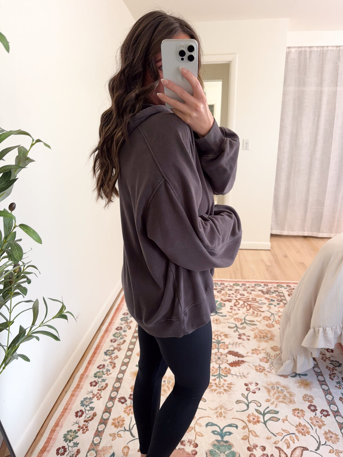 Megan Pullover