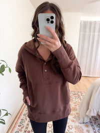 Jackie Pullover Brown