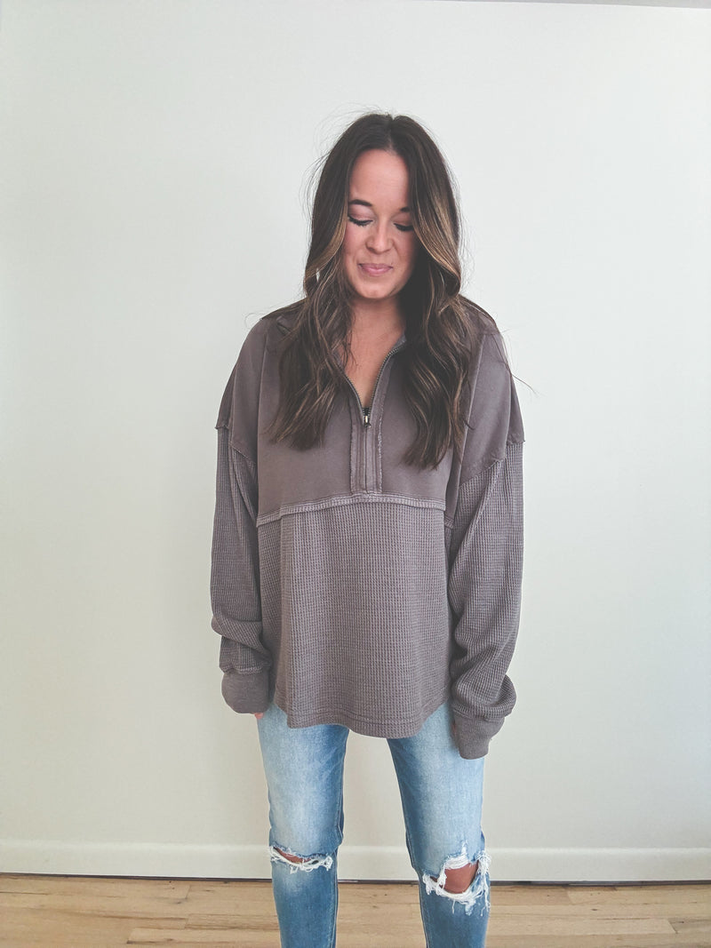 Chelsea Pullover Graphite