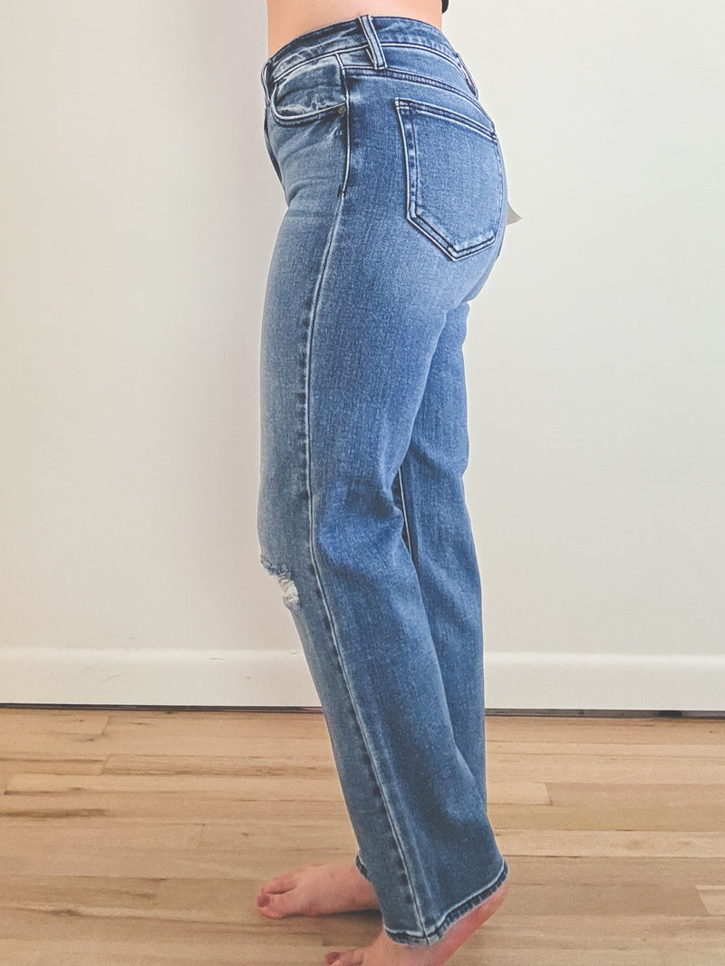 Kenzie Distressed Straight Leg Jeans