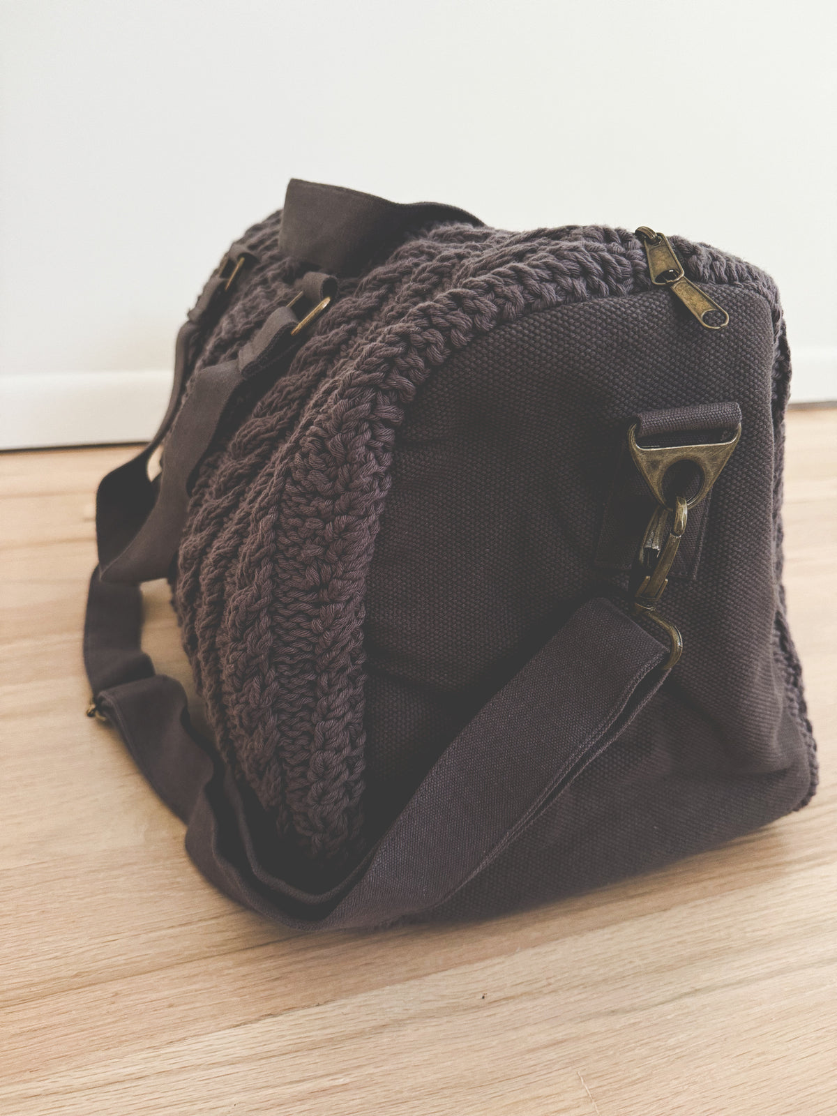 RESTOCK Cable Knit Duffel