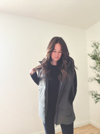 Amanda Vest
