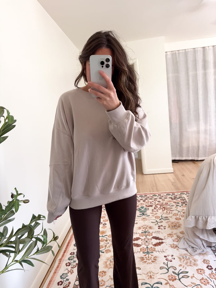Lacey Pullover
