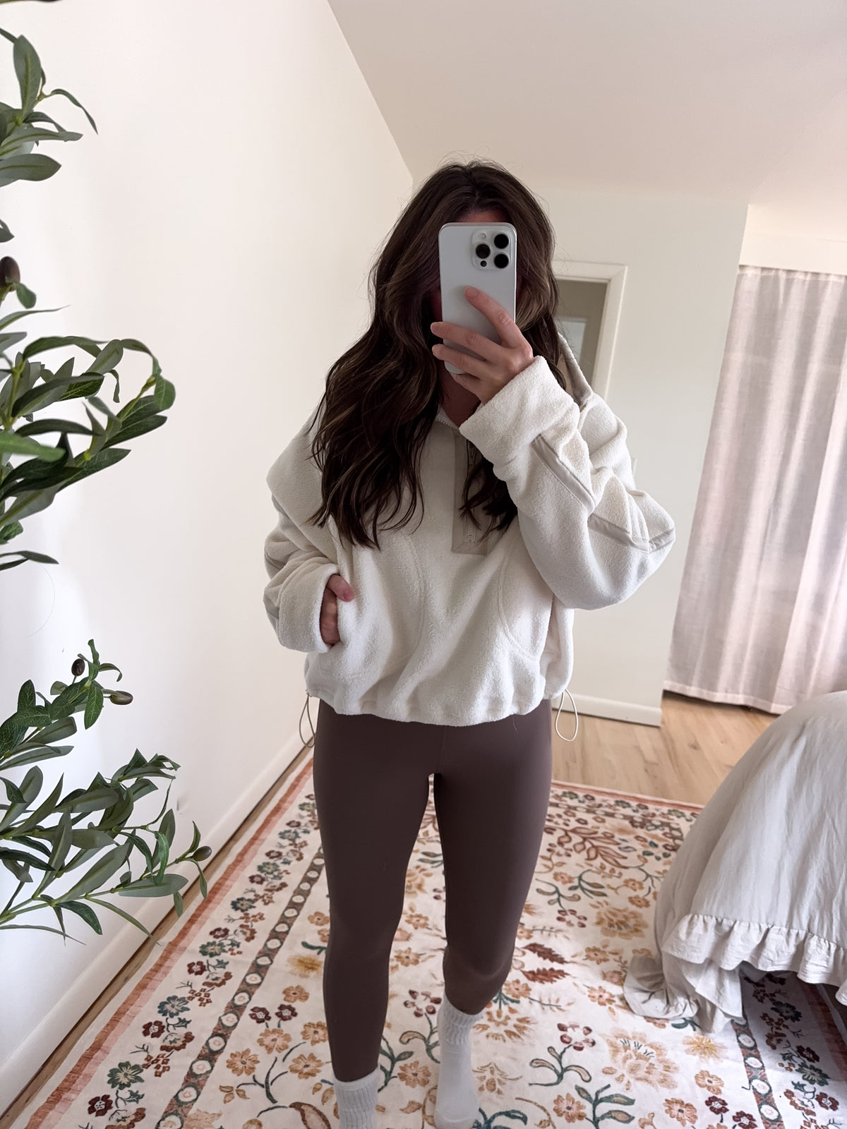 Jenna Pullover