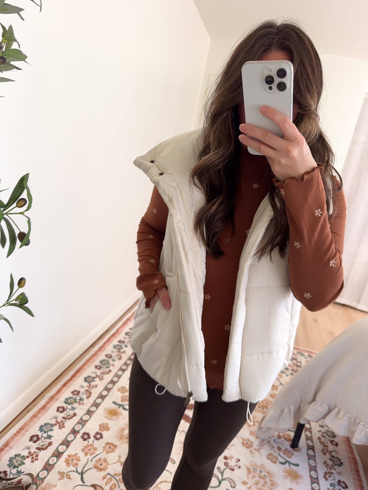 Emily Vest Cream