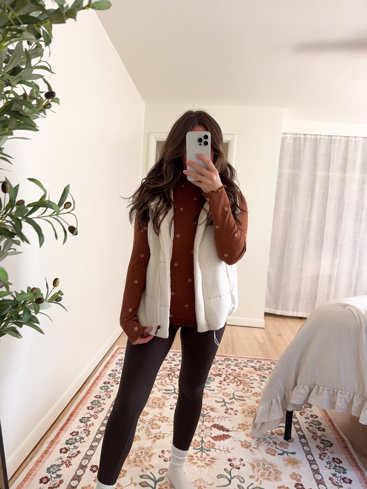 Emily Vest Cream