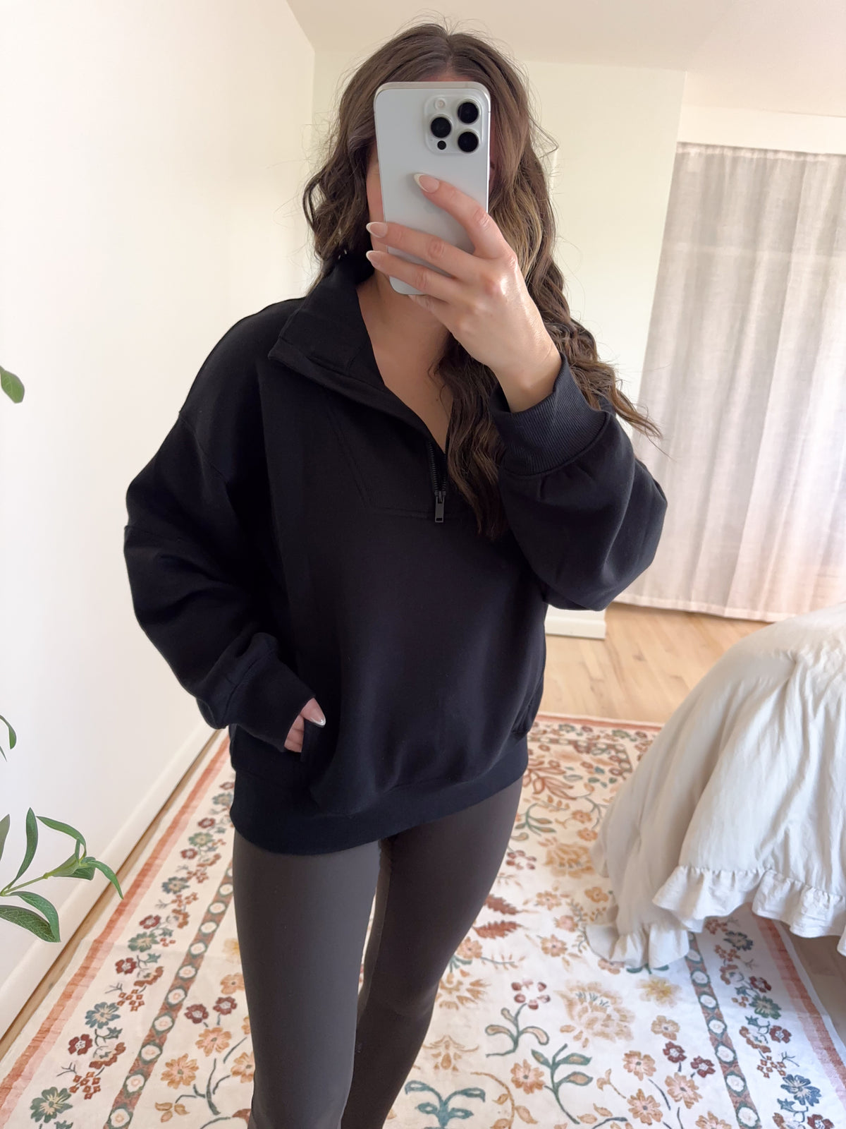 Hali Pullover Black