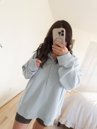 Claire Pullover Baby Blue