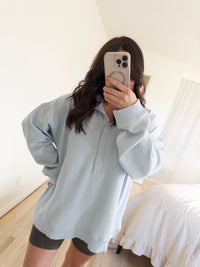 Claire Pullover Baby Blue