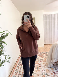 Jackie Pullover Brown
