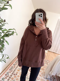 Jackie Pullover Brown