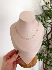 Sara Necklace